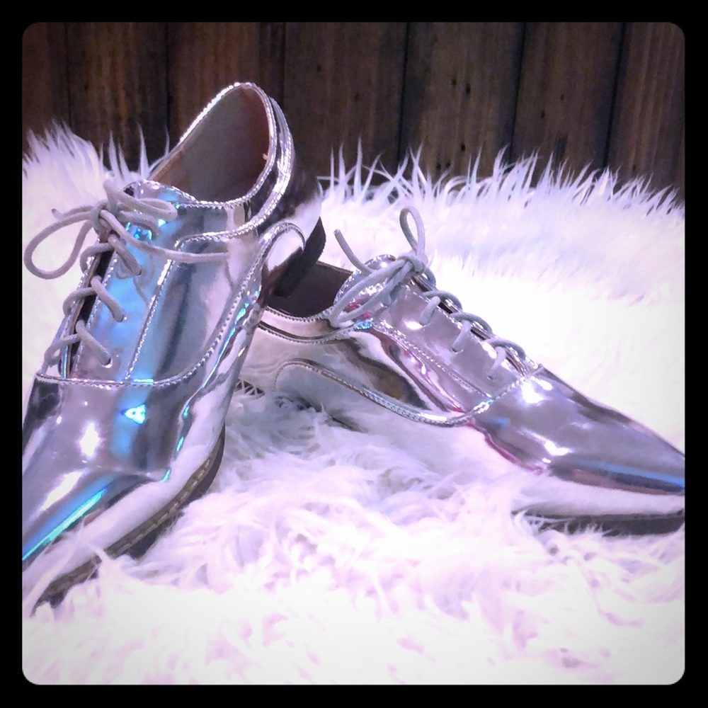 Chase + Chloe Oxfords